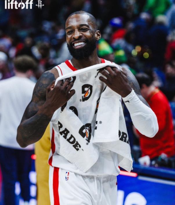 一些专家认, 火箭队还连