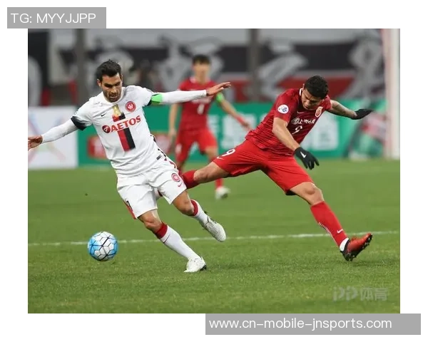 西悉尼流浪者与阿德莱德联比赛前瞻分析及战术对比探讨